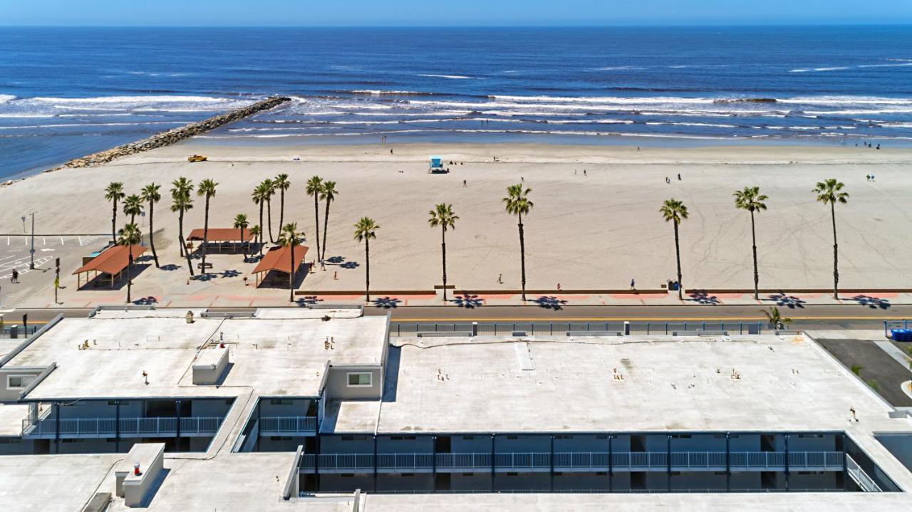 313B Steps From The Sand At Harbor Beach - Free Wifi Oceanside Exterior foto
